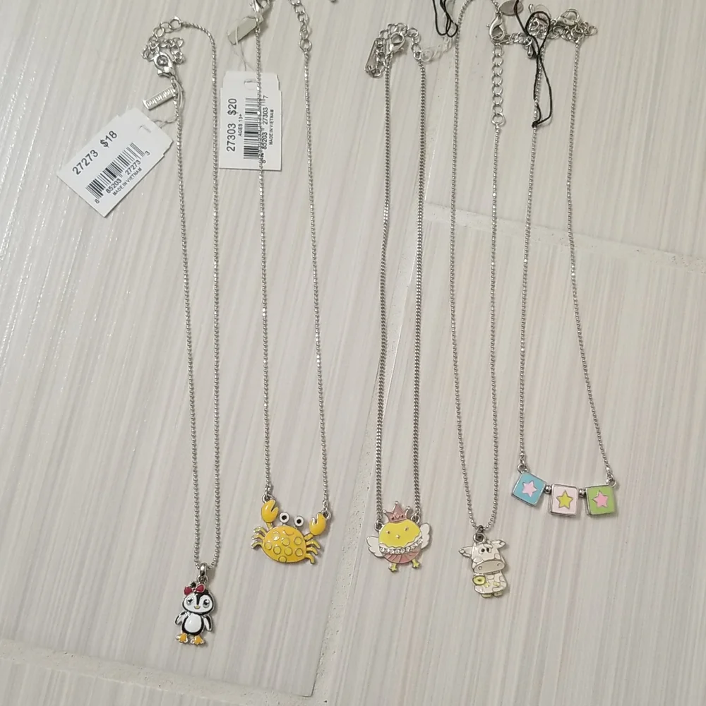 Bundle of 5 kids necklaces